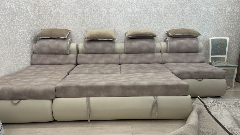 Большой диван трансформер