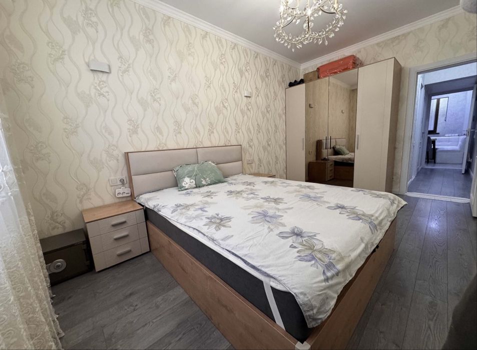 Продается 4х комнатная квартира в центре ойбек