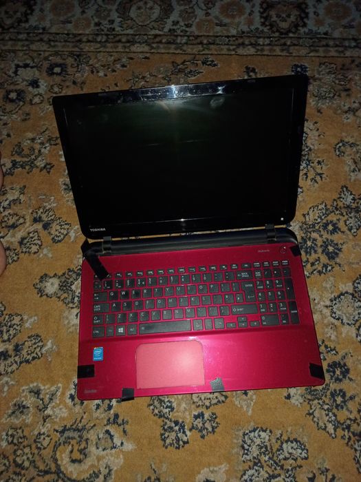 Leptop Toshiba nefuncionabil
