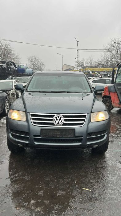 Dezmembrez Volkswagen Touareg an 2006 2.5 tdi cod motor blk