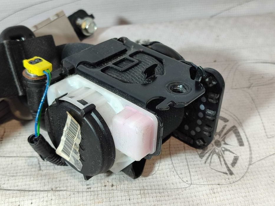 Centură de siguranță față dreapta Nissan Note E12 2014-2016 2014 1.2 Benzină Cod OEM: 868843VU0B (5D3)