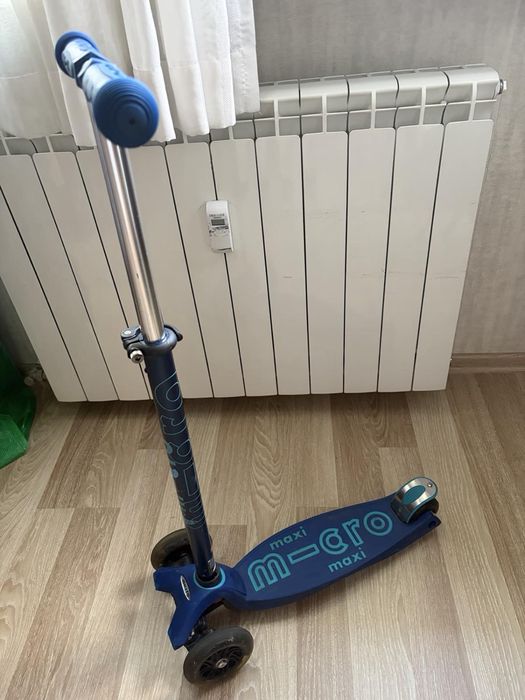 Тротинетка Micro Maxi Led