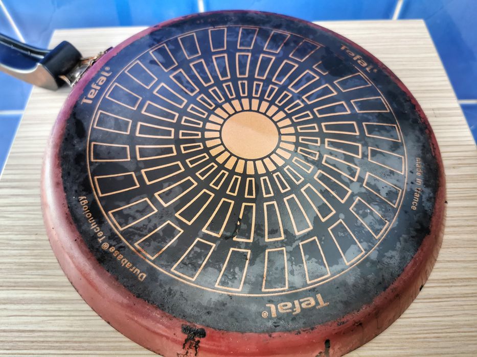 Блинница Tefal в хорошем состоянии