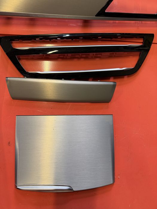 Интериорни лайстни за BMW G30 G31 facelift