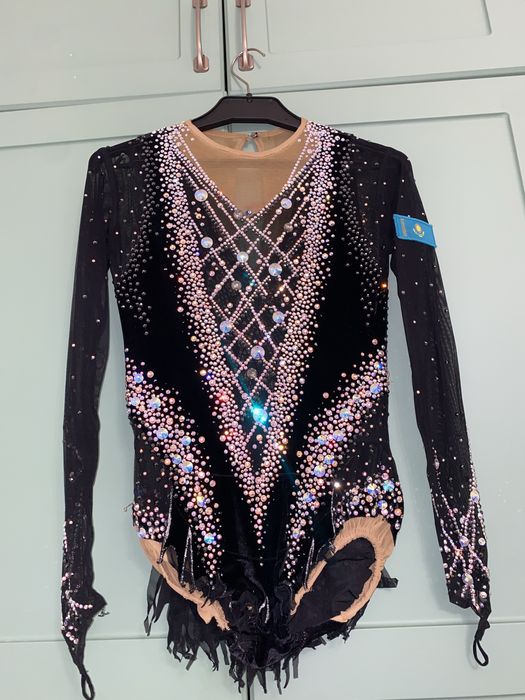 Гимнастический купальник