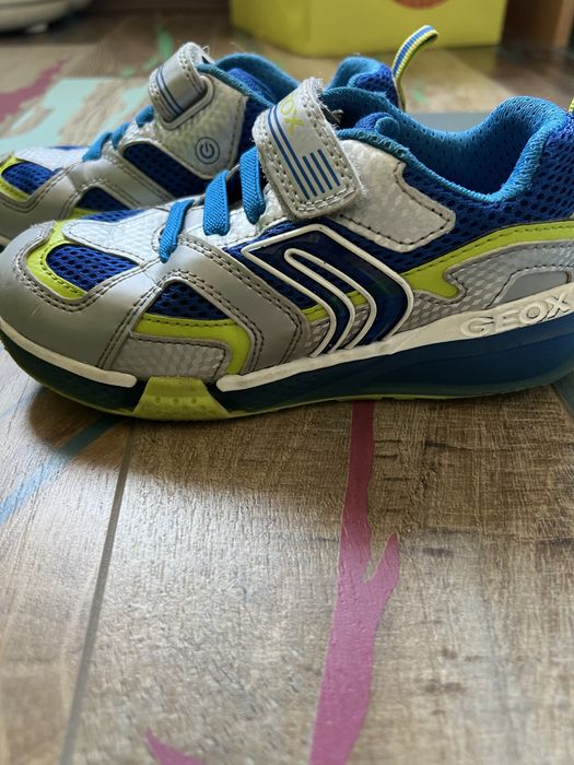 Детски маратонки, SNEAKERS, зимни ботуши 27,28,29,31 номер