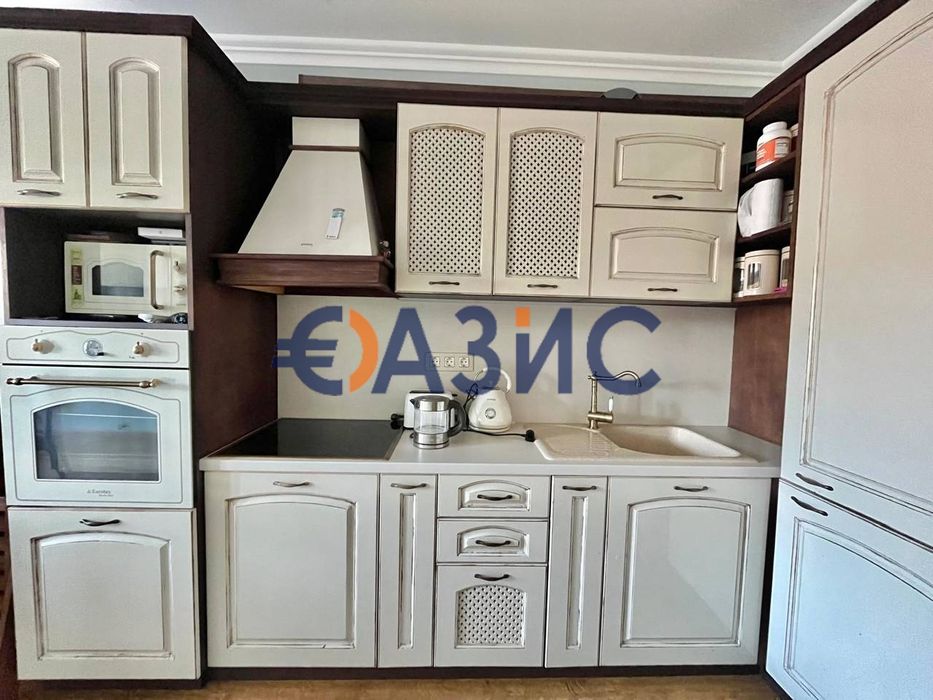 Продава се Двустаен апартамент в Свети Влас - 75 кв.м за 816 €/кв.м - Снимка #2