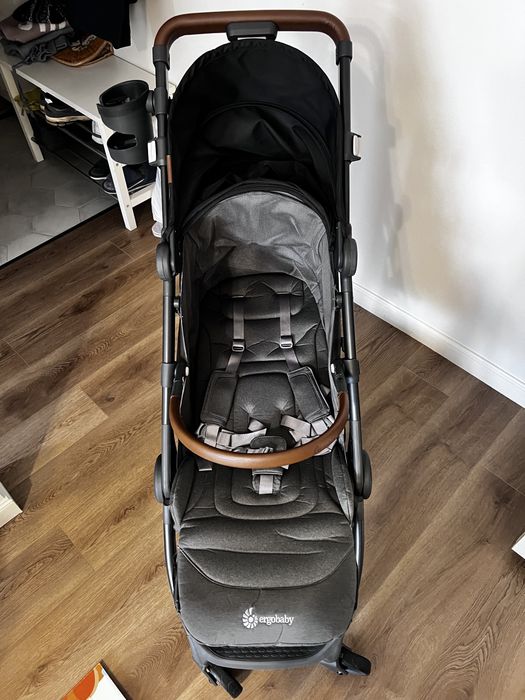 Продам коляску ErgoBaby Metro + Deluxe