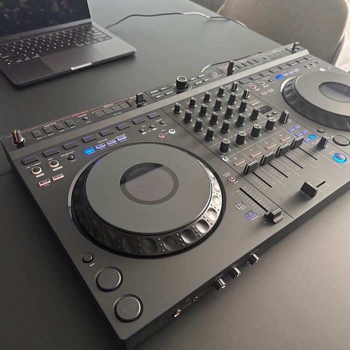 DJ контролер AlphaTheta DDJ-GRV6