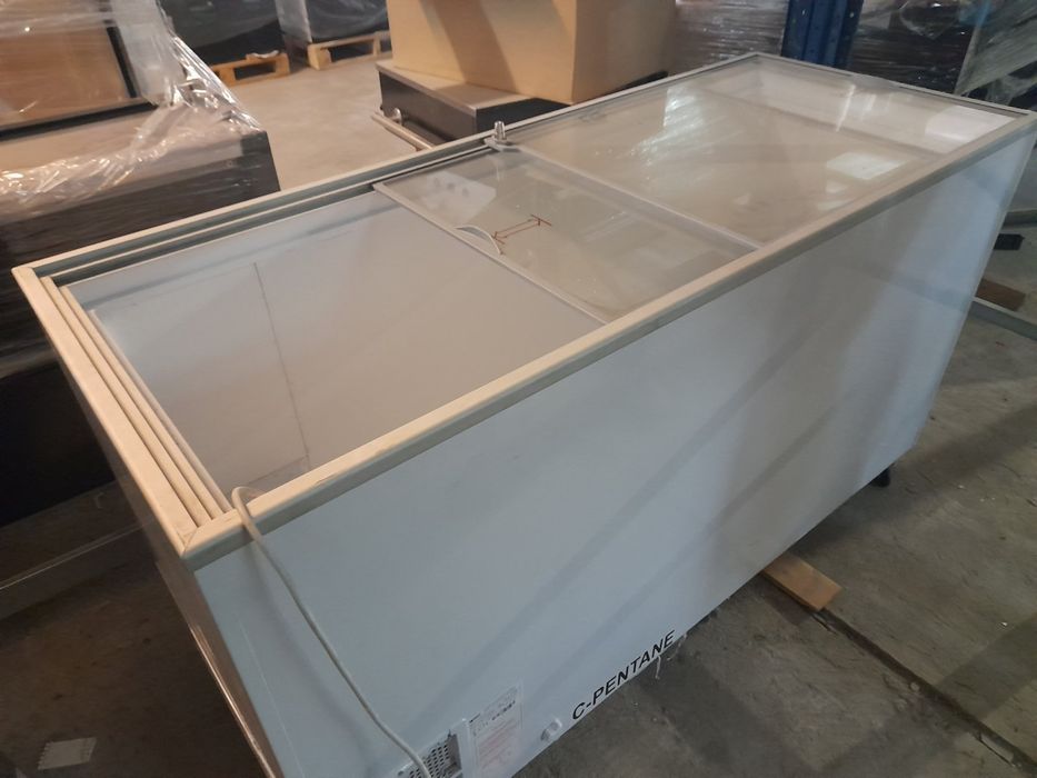 Хоризонтален фризер UGUR UDD 600 SC Употребяван