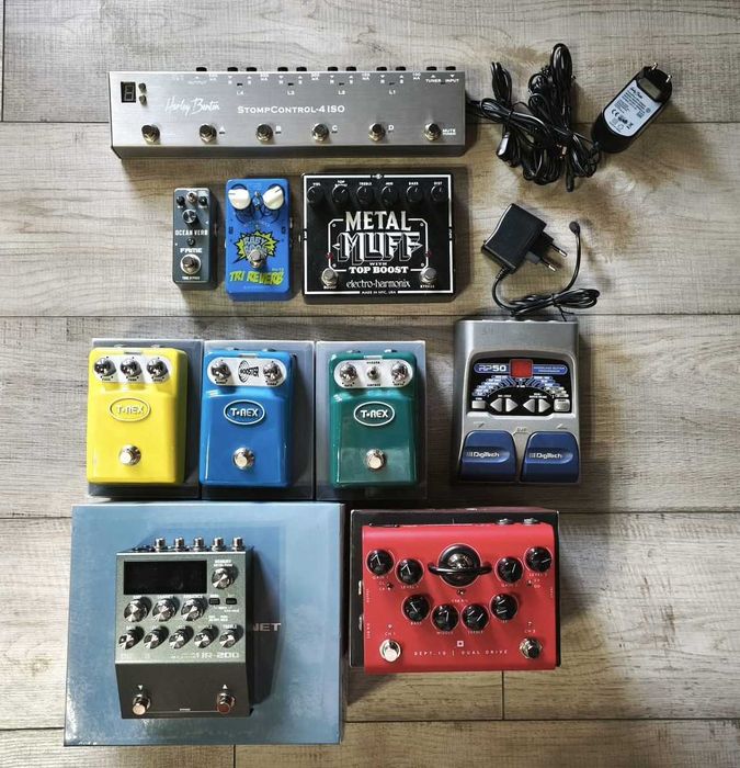 Pedala chitare electrice bass Behringer Fender VOX MXR Dunlop Blackstar