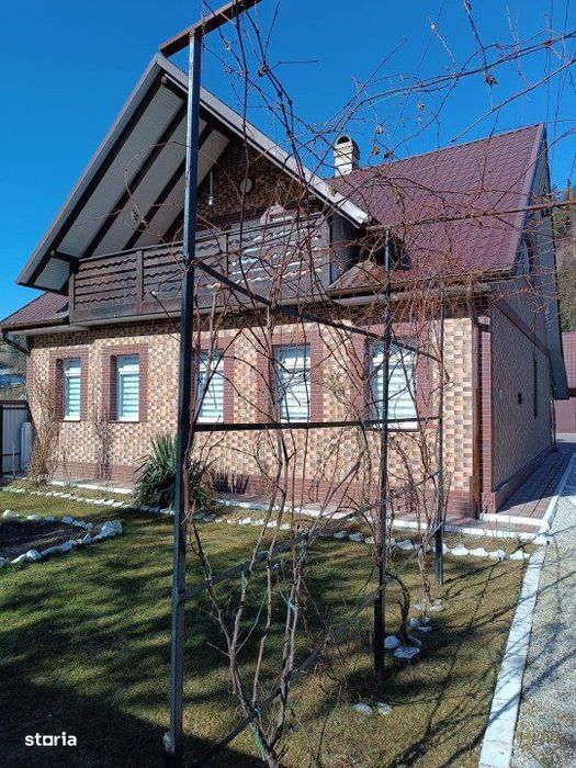 Casa individuala, teren 5200mp, oportunitate de investitie, Brodina