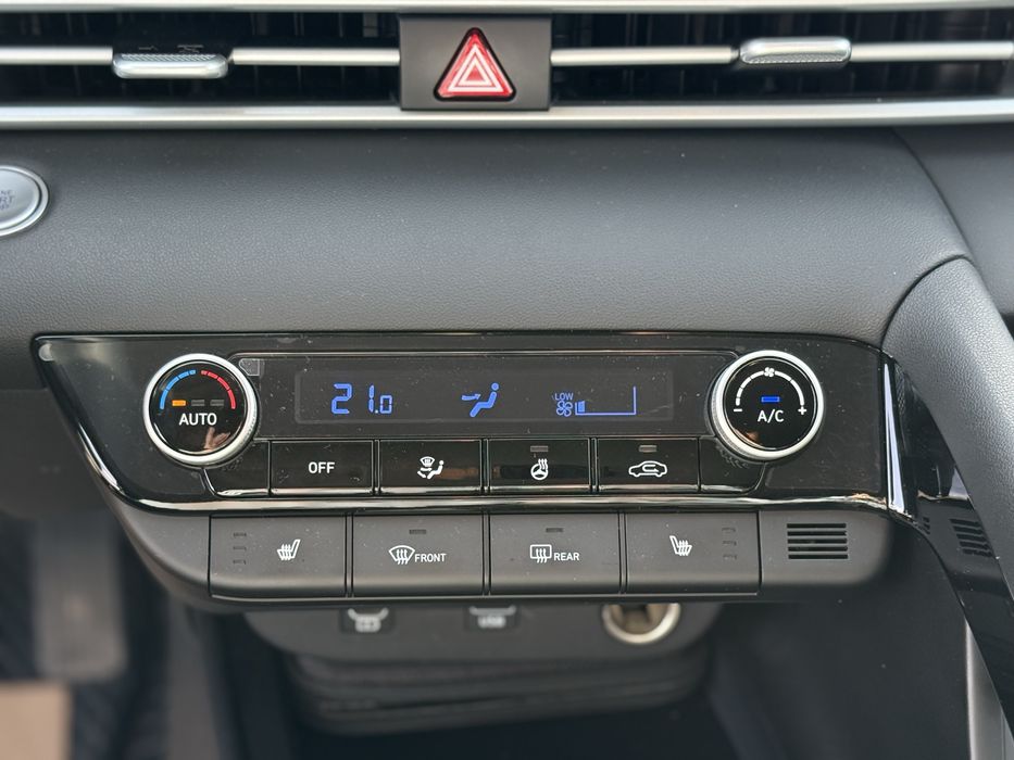 Продам Hyundai Elantra 2025