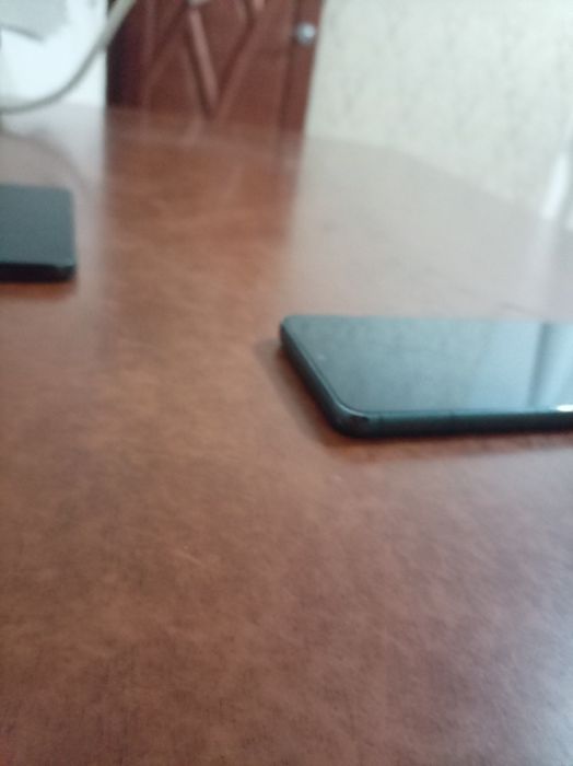 Samsung s22 256/8