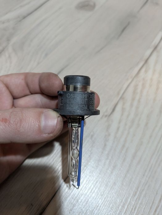 Becuri xenon Ostram Xenarc D2S