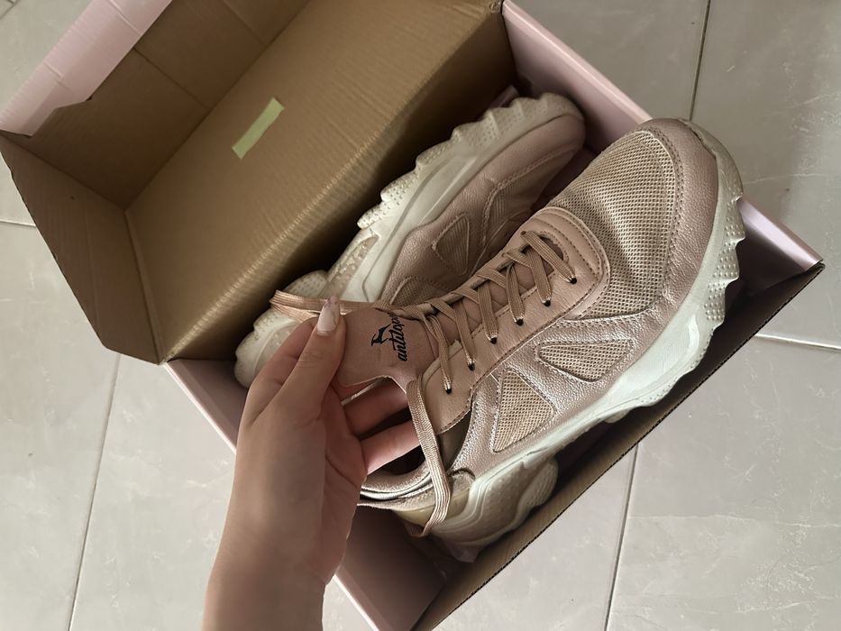 Маратонки runners