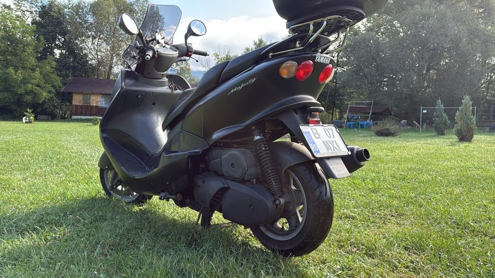 Yamaha majesty Maxi scuter 125cc impecabil proprietar carte+talon+ITP