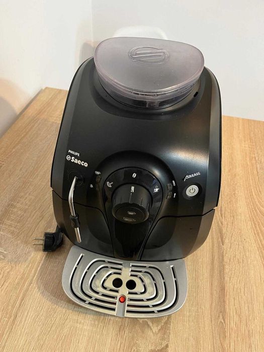 Esspresor cu cafea boabe - Phillips Saeco Xsmall HD8743