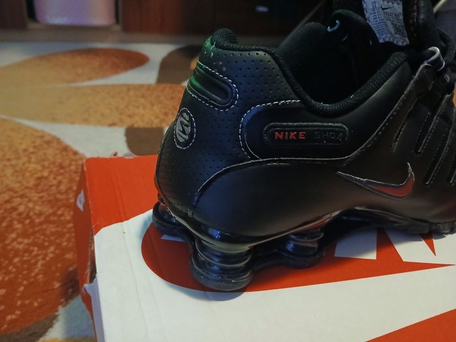 Adidasi Nike Shox Nz