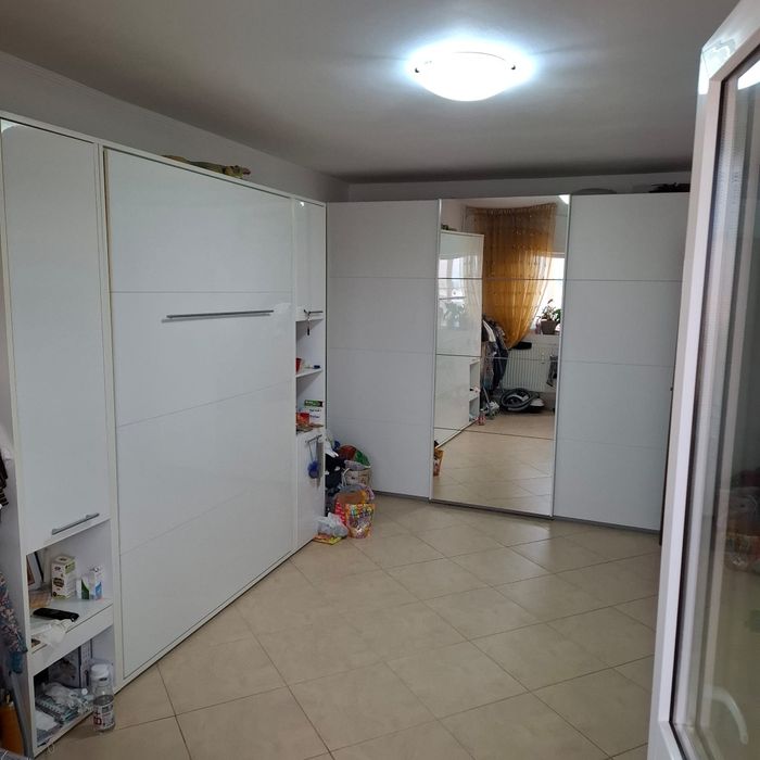 Proprietar, vand garsonieră decomandată 36 mp – zona Parcul Teilor (Titan - Ozana)