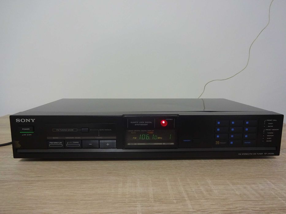 Tuner Sony ST-JX230L