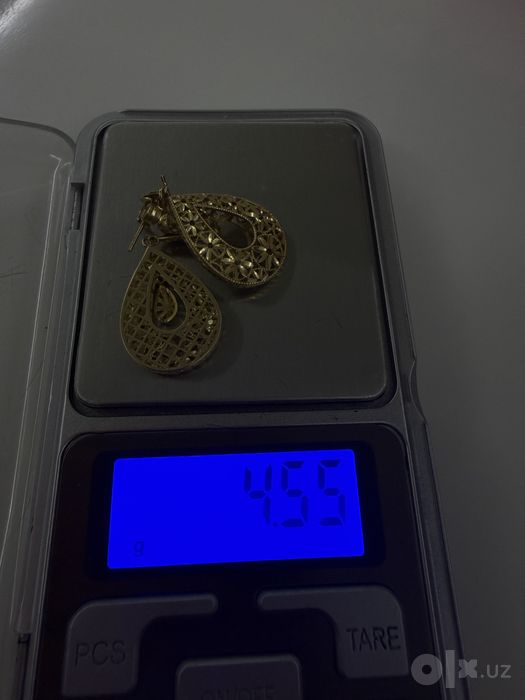 Срочно продам золотые серьги 585 проба
