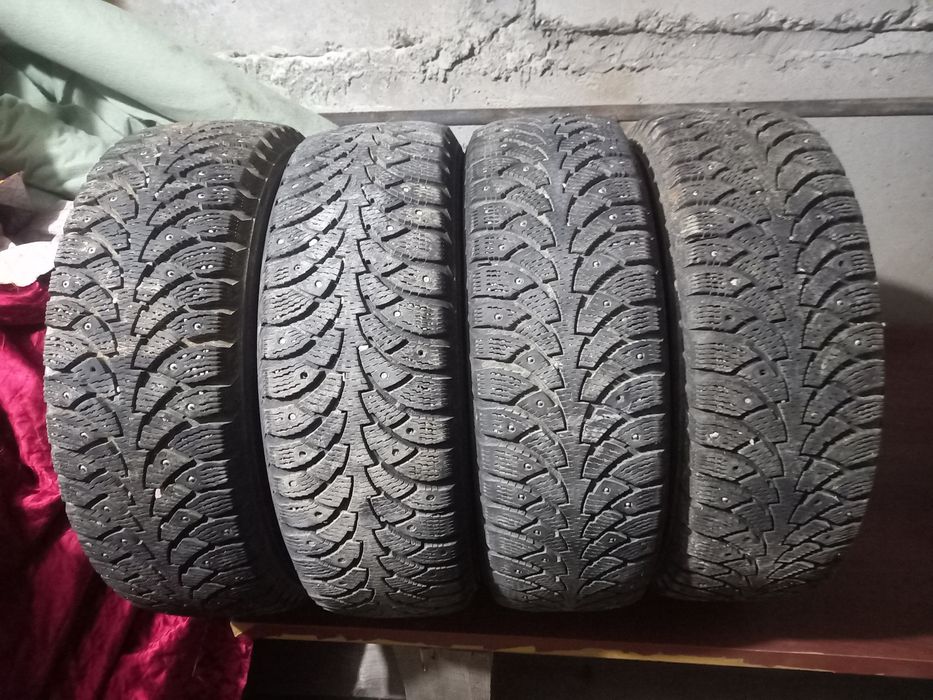 Продам колесо зимние