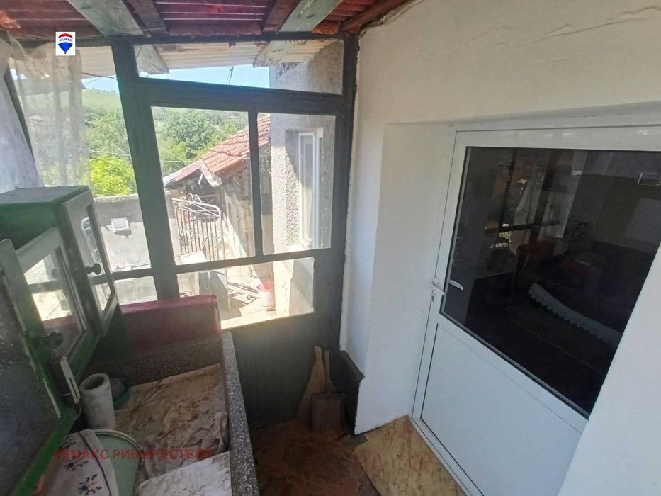 Продава се Къща в с. Батин, Област Русе - 100 кв.м за 115 €/кв.м - Снимка #2