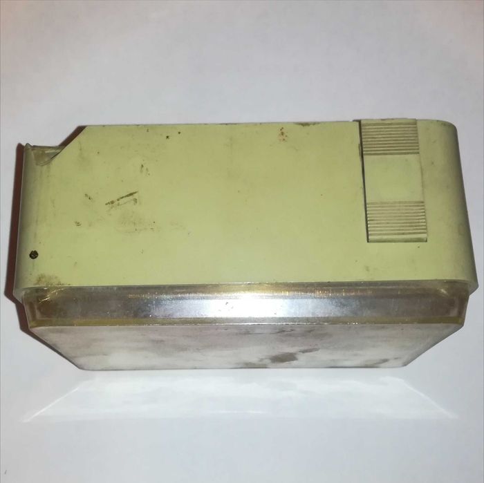 Часы настольные ЯНТАРЬ  СССР