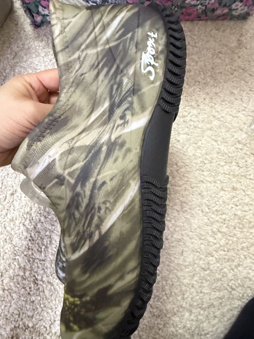 Резиновые сапоги, галоши, тапки