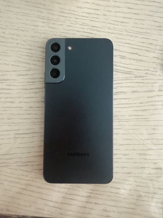 Samsung S22 plus