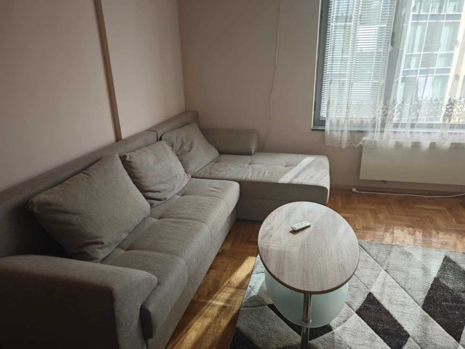 Дава се под наем Двустаен апартамент в София, Манастирски ливади - 69 кв.м за 561 € - Снимка #1