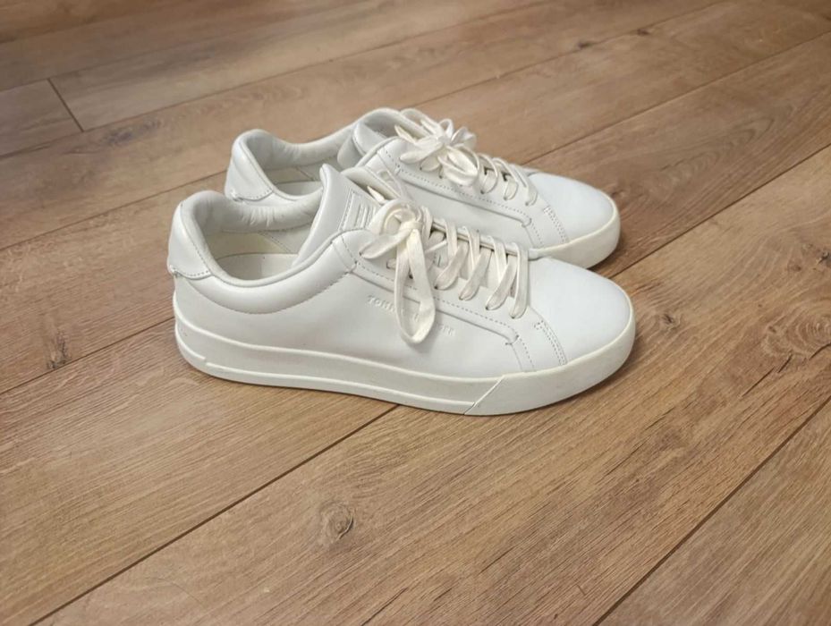 Маратонки Tommy Hilfiger Сникърси Th Court Premium Best FM0FM04974