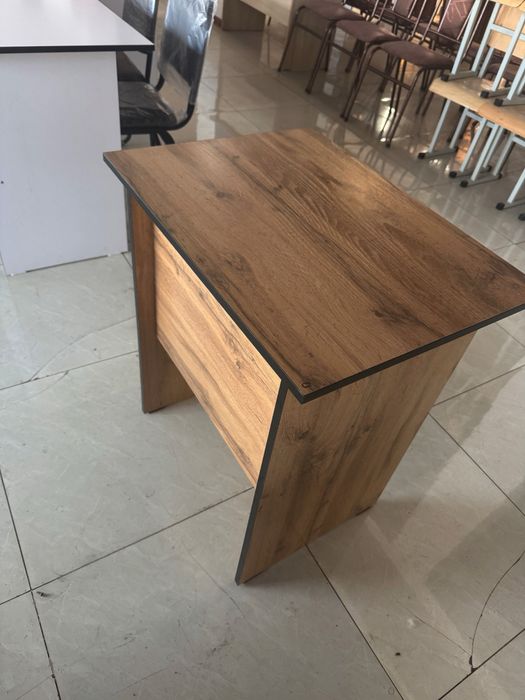 Парта стол офис ва укув марказлари учун