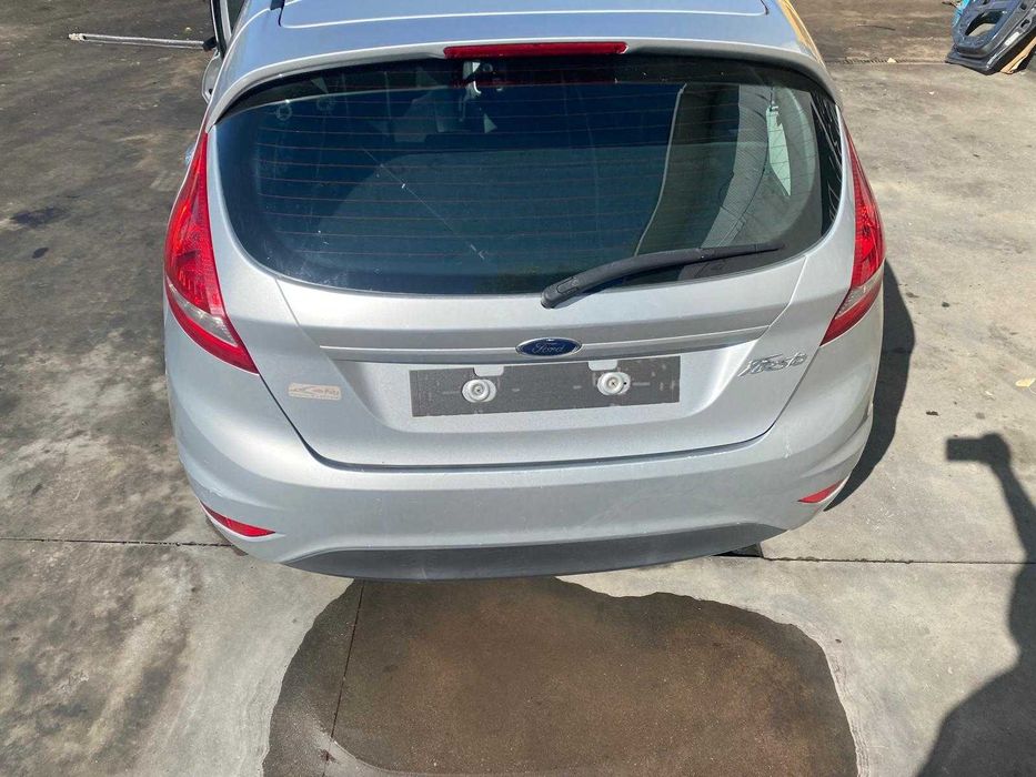 DEZMEMBREZ Ford Fiesta MK6 1.4 1.2 TDCI Motor Cutie Bara Far Capota