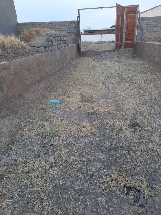 G'uzor  Dunyotepa MFY hovli uy sotiladi