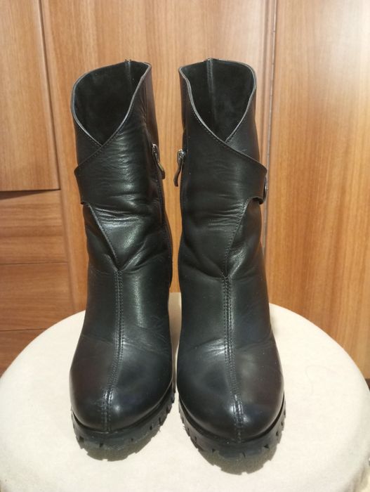 Полусапожки женские