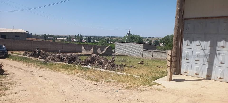 Срочно (Тезда) сотилади