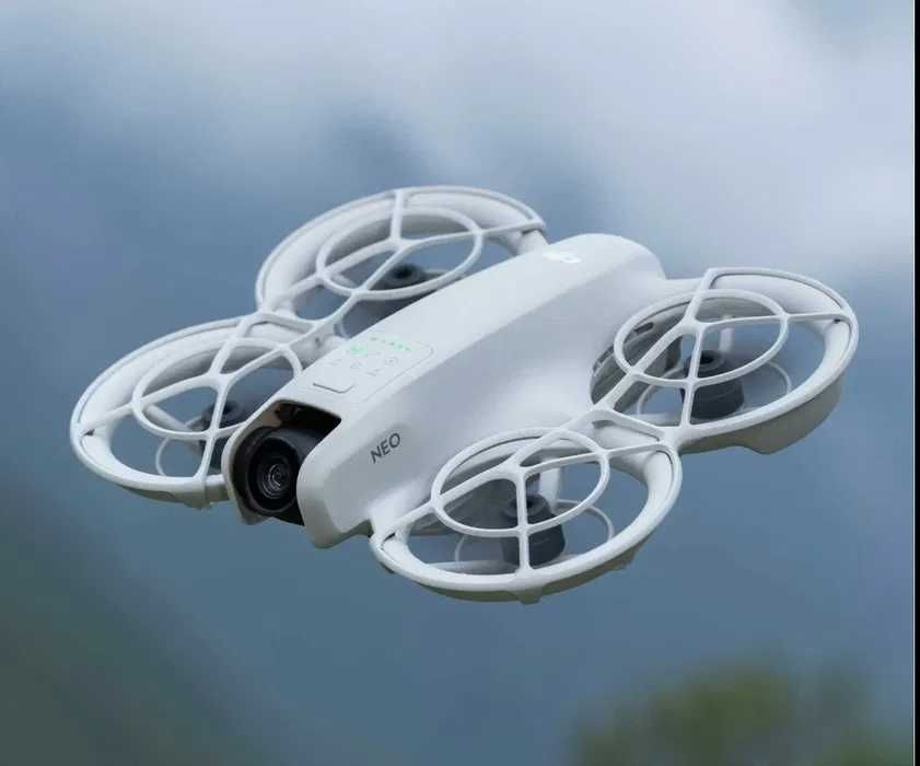 DJI Neo — дрон-самоцвет, который снимает сам! Без пульта.