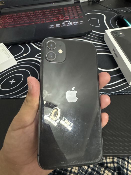 Продаю IPhone 11 (128 Gb)
