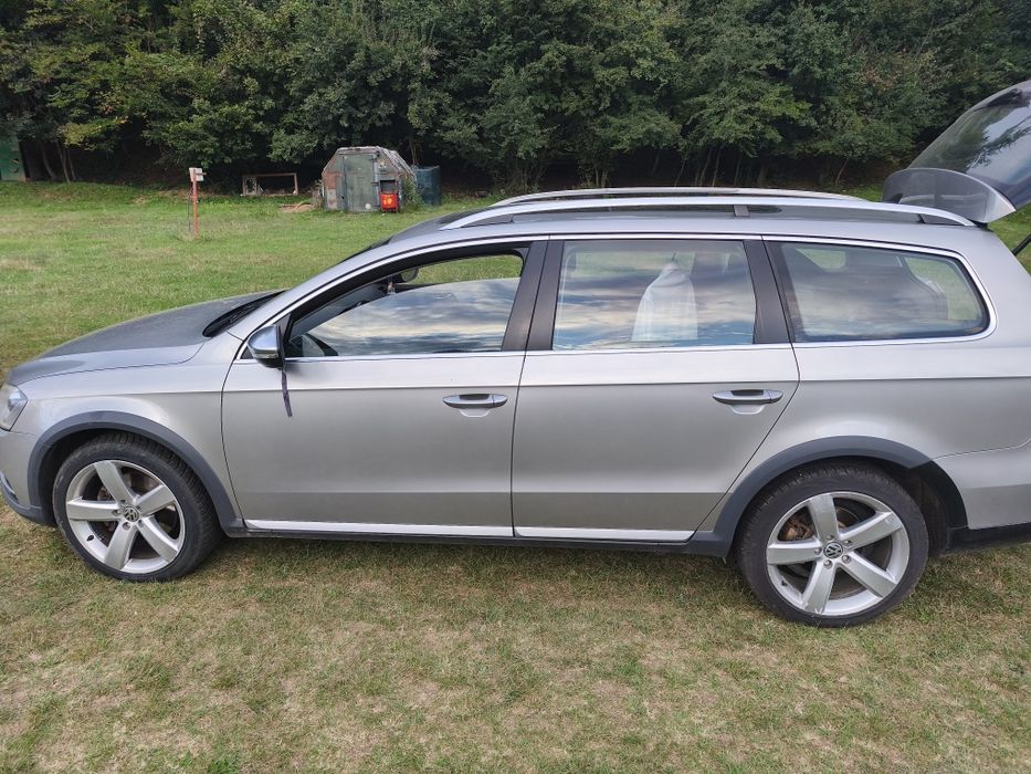 VOLKSWAGEN Passat Alltrack 2013 — imagine 5