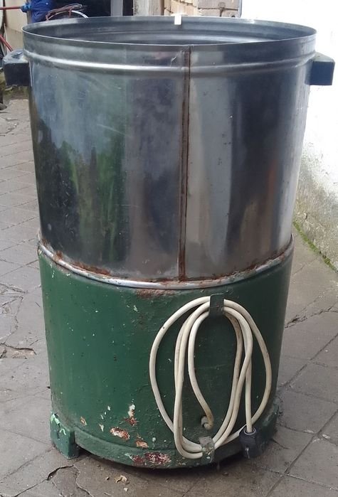 Продавам пералня.