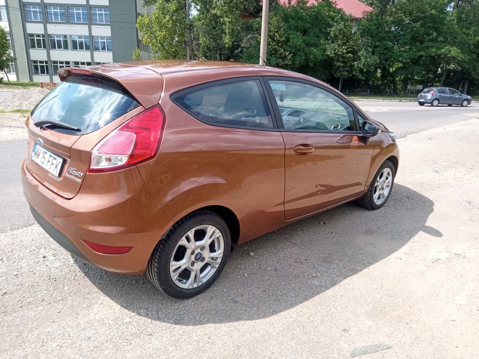 Vând Ford Fiesta EcoBoost,2013 , euro 5