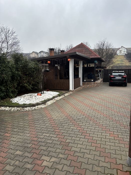 Casa de vanzare + teren 26 arii