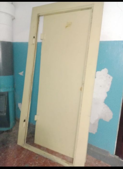 Дверь входная металлическая