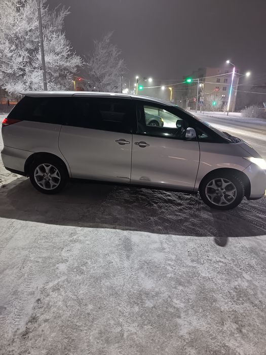 Срочно продам тойота естима