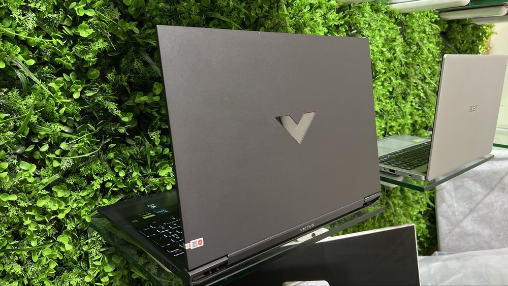 Hp victus 16,1 ekaran DDR5 lik 16gb ram yangidek