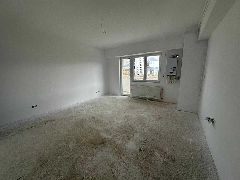 Apartament 3 camere - 2 bai - et.3 - Mihai Viteazu - 92 mp + balcon