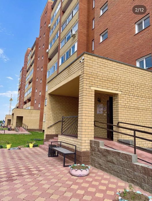 продам 2 комнатную квартиру