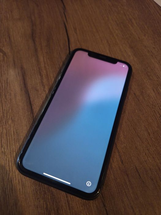 Iphone 11 в отличном Состояние